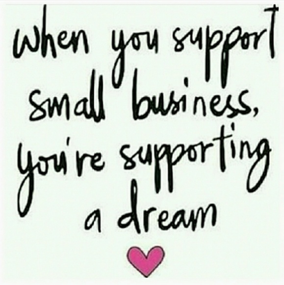 "Meet your Posher" Greetings from California!🏄 - Picture 4 of 16